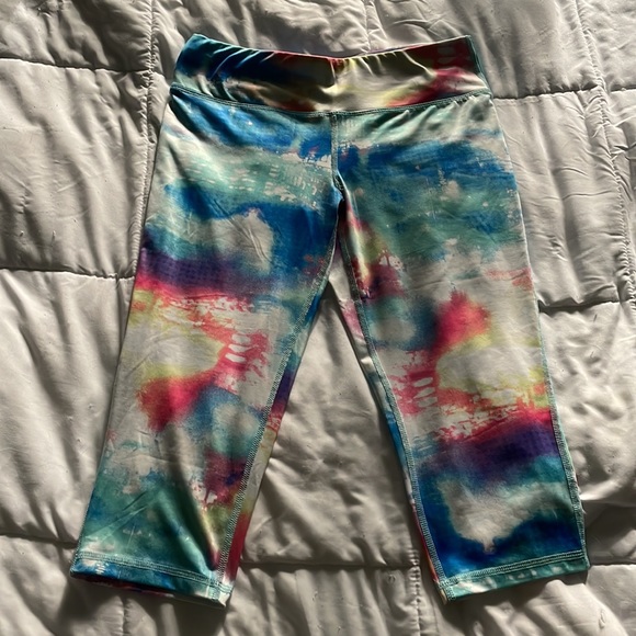 Bright fun colorful leggings in good condition!!! Hardly worn!๐๐ - Picture 3 of 4